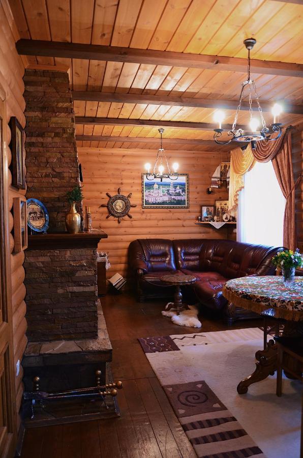 Sadyba Pochayiv Villa Pochaiv Bagian luar foto