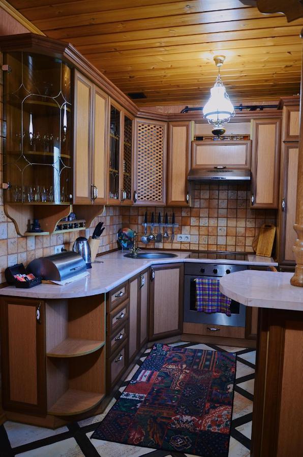 Sadyba Pochayiv Villa Pochaiv Bagian luar foto