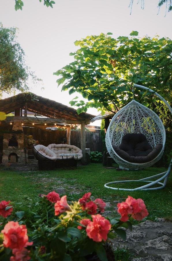 Sadyba Pochayiv Villa Pochaiv Bagian luar foto