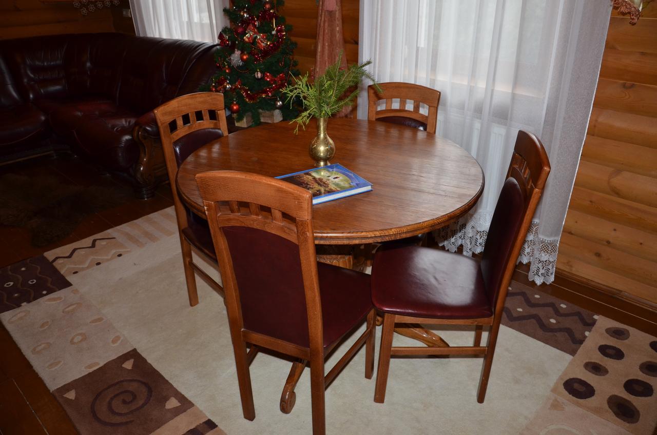 Sadyba Pochayiv Villa Pochaiv Bagian luar foto
